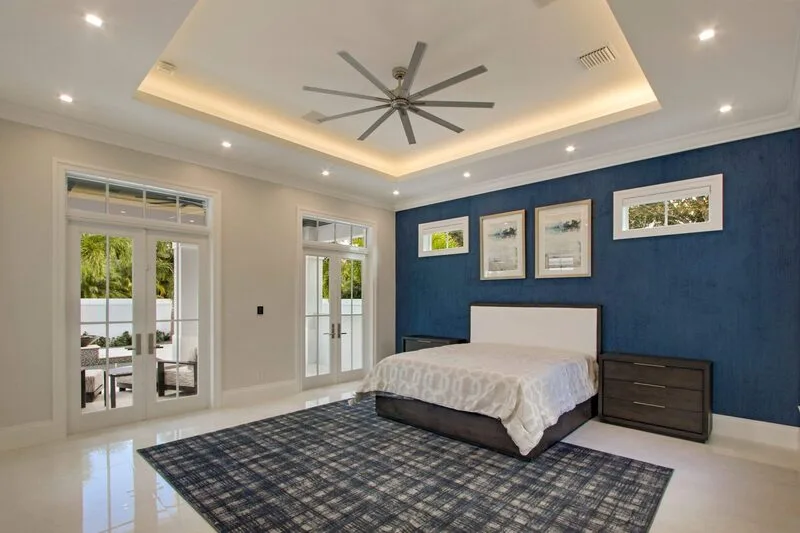 luxury home builder carousel